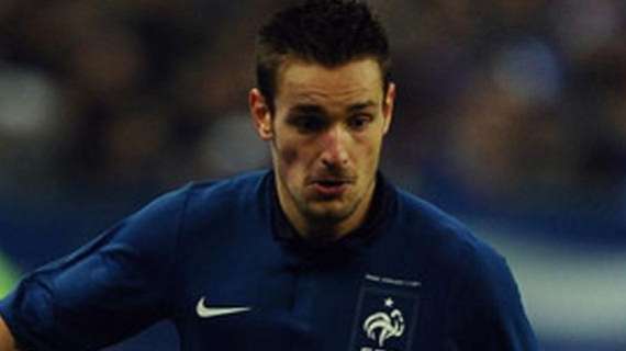 Jung complica Debuchy per l'Inter: pochi spiragli