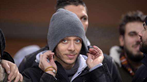 Valentino Rossi ironizza: "L'Inter perde di proposito? Siamo poco credibili anche quando facciamo finta"