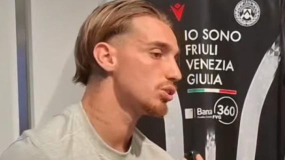 Udinese, Iker Bravo: "Degli attaccanti di oggi mi piace Lautaro, ho scambiato la maglia con lui. Poi anche Dybala"