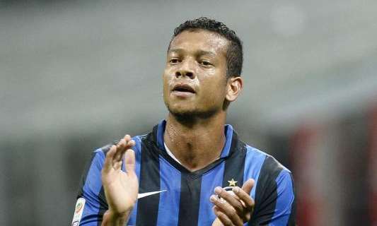 Guarin-Luiz Adriano, contatto sul tema Jiangsu