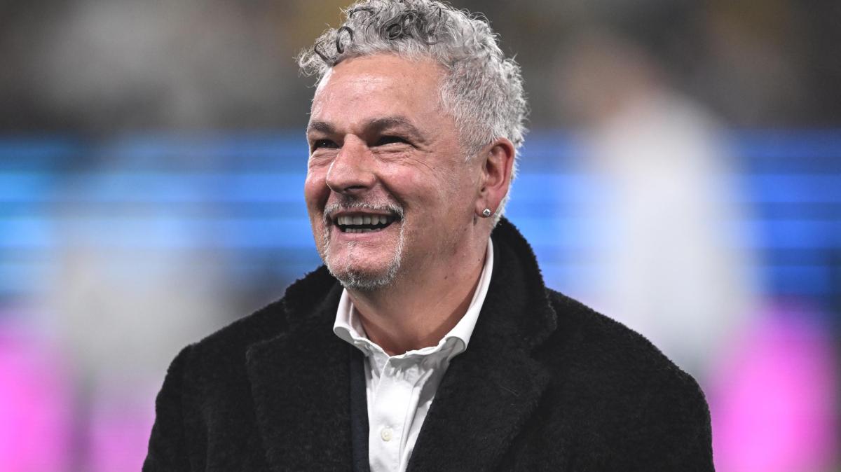 Baggio compie 59 anni, l'Inter lo festeggia: "Numero 10 sulla schiena e quell'acconciatura diventata un simbolo"
