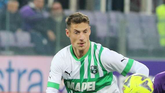 Sassuolo, problemi per Pinamonti: distrazione al flessore per l'ex Inter