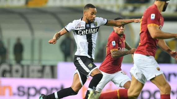Finisce 2-0 al Tardini: la Roma si piega al Parma trascinato da Sprocati e Cornelius 
