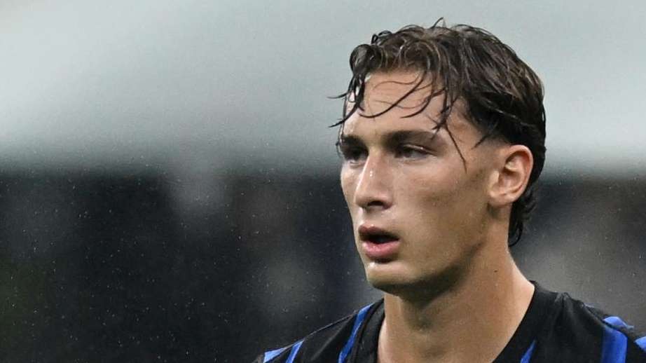 TS - Esposito in copertina a vent'anni. Ma fuori dall'Italia i grandi talenti esplodono prima: il confronto