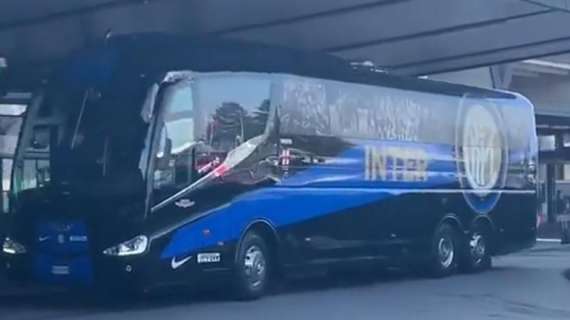 VIDEO - La partenza dell'Inter verso Cagliari da Malpensa. Assente De Vrij