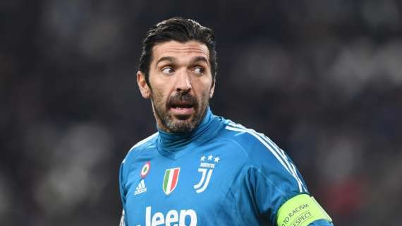 Derby, Buffon non si sbilancia: "Di solito vincono gli sfavoriti. Ma chi lo è tra Milan e Inter?"