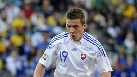 Kucka, centrocampista del Genoa