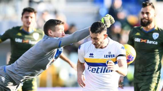 SERIE A - Bologna, altri 3 punti contro il Lecce. Parma acciuffa il Brescia al 92' (assist Kulusevski)