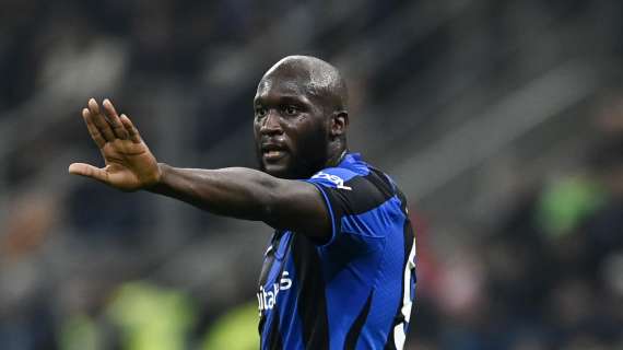 SM - Lukaku di nuovo titolare, obiettivo ritorno al gol a San Siro. Scelto il partner d'attacco