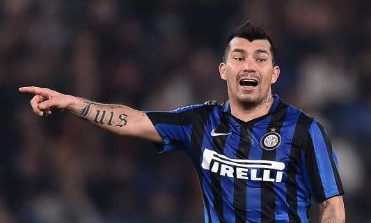 Gary Medel, perfettamente riuscita l'operazione al ginocchio infortunato