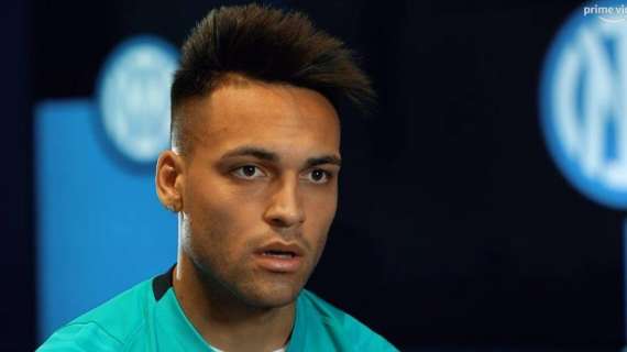 De Vrij, Lautaro e Thuram intrappolati nel traffico di Osaka. Il Toro: "Ho mangiato un po' di riso"