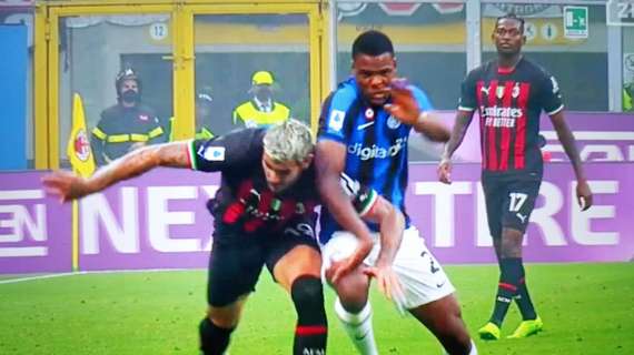 Moviola CdS - Theo da secondo giallo: Chiffi fa il furbo. E anche Giroud rischia il rosso