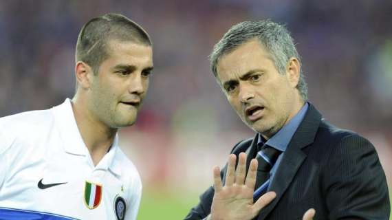 Chivu ricorda Madrid: "Dovevo curare Robben, Mourinho mi disse di seguirlo anche in bagno"