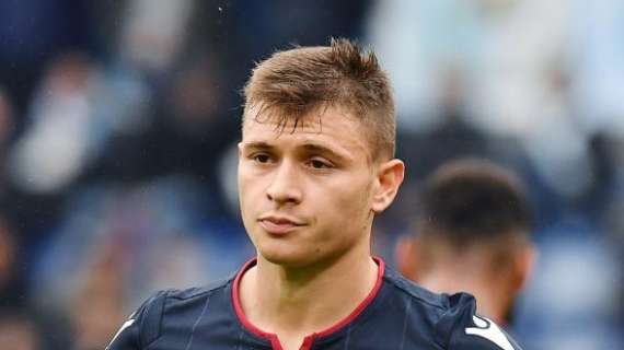 Sky - Il Napoli punta forte su Barella, ma lui al momento nicchia