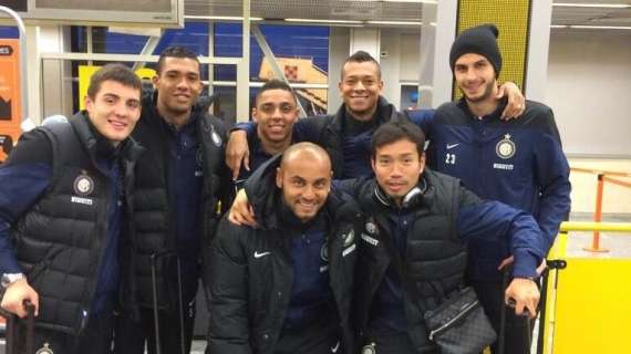 FOTO - Nerazzurri in partenza: Guarin con Kovacic e...