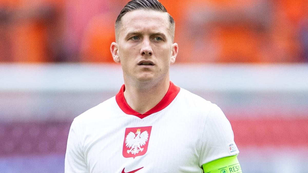 Polonia, Zielinski: "Lewandowski è una leggenda, spero continui. Guardate Ronaldo"