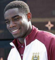 Sky - Richiesto Micah Richards, il City dice no