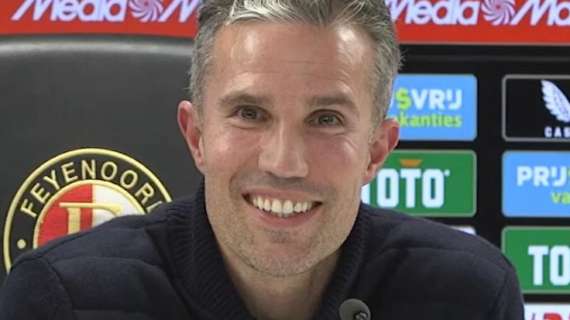 Feyenoord, Van Persie: "Ho imparato molto da Ferguson". Il dg Te Kloese: "Con lui per andare avanti in UCL"