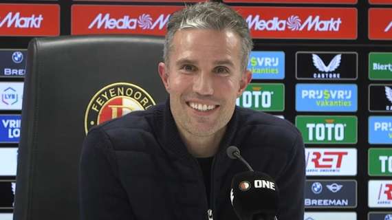 Van Hanegem: "Inter gran bella squadra". Poi una critica a Van Persie: "Perché Paixao in mezzo?"