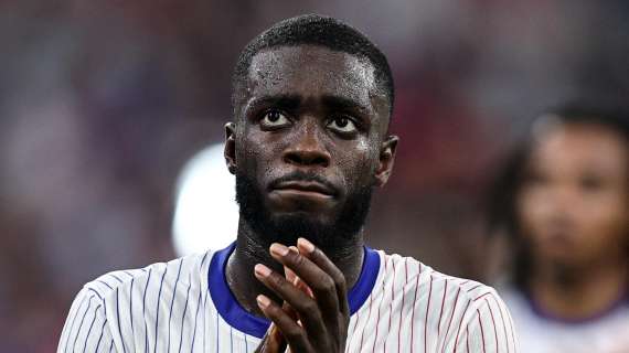 Romano: "Upamecano, il Bayern sta lavorando al rinnovo. L'Inter lo apprezza, ma per definirlo un obiettivo di mercato..."