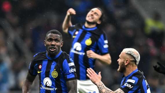 Una seconda stella si accende nel cielo nerazzurro su Milano: l'Inter batte il Milan 2-1 ed è campione d'Italia