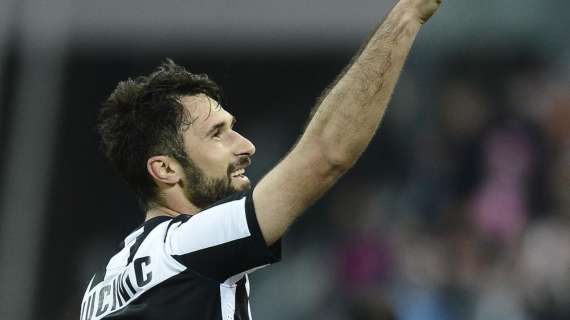 Pedullà: "Vucinic, Wenger vuole il prestito. Ranieri..."