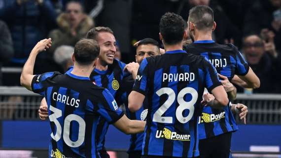 L'Inter richiama l'attenzione dei nerazzurri: "Pasqua con i tuoi. Lunedì di Pasqua con noi"