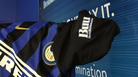 FOTO - Inter, maglia speciale contro il Sassuolo: patch sulla manica per promuovere l'iniziativa 'Buu'