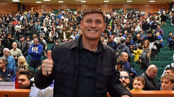 Zanetti: "Inter all'altezza di ogni competizione da 4-5 anni. Rinnovi un problema? No, ci rafforzeranno"
