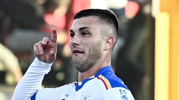 Lecce, Strefezza: "Lautaro mi ha impressionato. A casa ho la maglia anche di Barella"