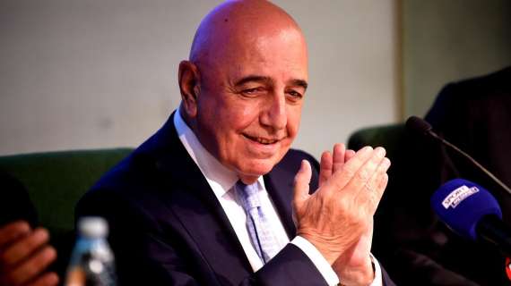 Galliani: "Scudetto? Sono scaramantico. Per uno straniero giocare nel Milan o nell'Inter è la stessa cosa"