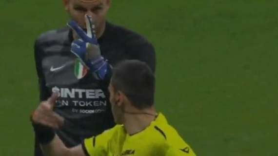Pioli: "Handanovic non protesta". E invece lo sloveno fa il segno del "due" a Mariani