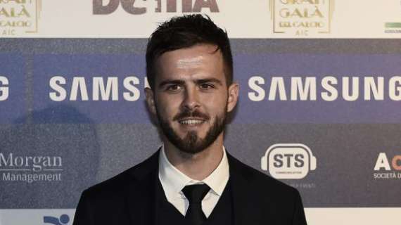 Pjanic in mixed zone: "L'Inter sta facendo un bel campionato. Conosco bene il loro allenatore"