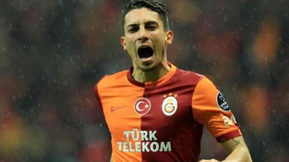 Alex Telles saluta il Galatasaray: "Ho costruito una bella storia qui, grazie di tutto"