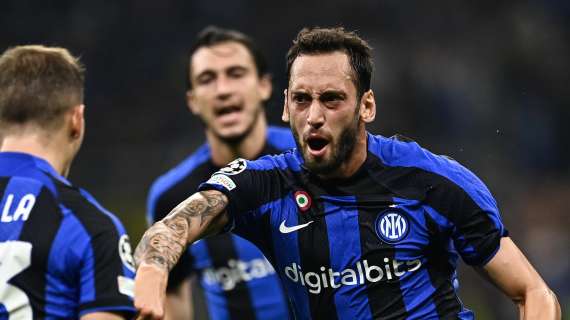 Calhanoglu: "Siamo sulla strada giusta". Ma nel selfie copre Darmian: "Hai visto come sono uscito bene?"