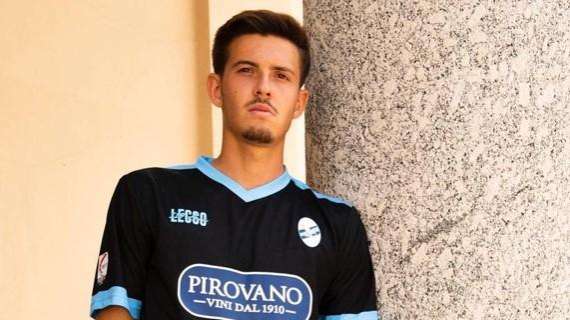 Il Lecco ha presentato la sua terza maglia: Mattia Sangalli scelto come 'modello'
