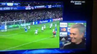 VIDEO - Mourinho a Sky: "Schürrle e Demba Ba entrano e segnano? È culo!"