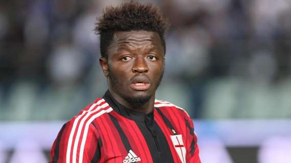 Milan - Muntari e Alex, tutto l'allenamento in gruppo