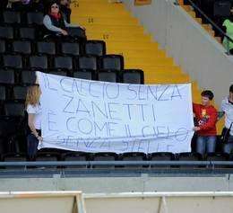 Udine, la verità dietro lo striscione dedicato a Zanetti