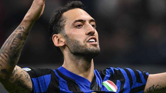 Con le unghie e con i denti: Calhanoglu dal dischetto timbra un successo d'oro, battuto 1-0 un indomabile Arsenal