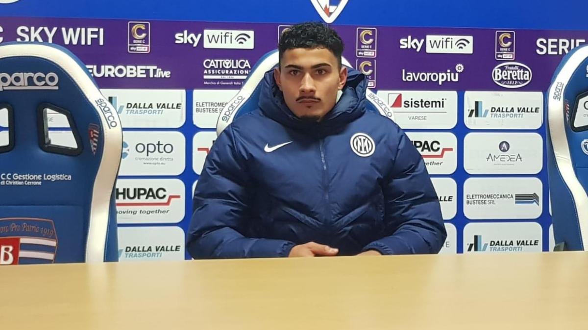 Cinquegrano in conferenza: "Vorrei essere come Dumfries. L'esperienza in Prima Squadra vale tanto"