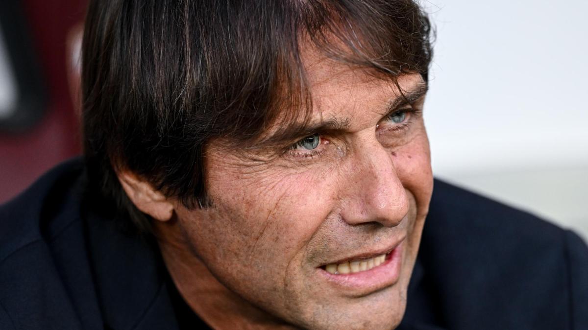 TS - Conte prova a recuperare due giocatori per Napoli-Inter: la probabile dei partenopei