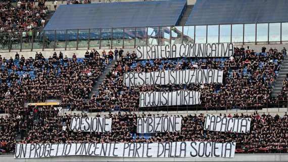 Curva Sud Milano all'attacco: "Le m**de dell'Inter festeggiano lo Scudetto nel derby e i dirigenti..."