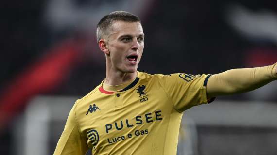 Sky - Gudmundsson sempre più vicino alla Fiorentina: in arrivo la risposta del Genoa, due scenari 