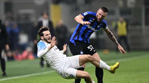 Inter-Napoli - Azzurri schiavi del proprio giropalla lento. Nerazzurri aggressivi e puntuali nell'attaccare gli spazi