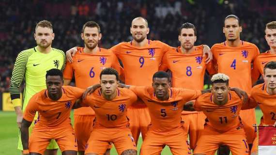 TS - Orange Inter: occhi su De Vrij (già interista), Strootman e pure Depay