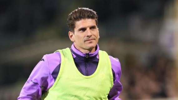 Milan ok, vola il Genoa. Torna al gol Mario Gomez