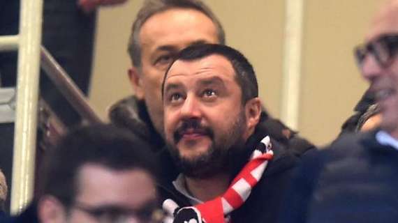 Salvini confessa: "Ho lasciato San Siro dopo la punizione di Biglia. Da quando non vinciamo con l'Inter?"
