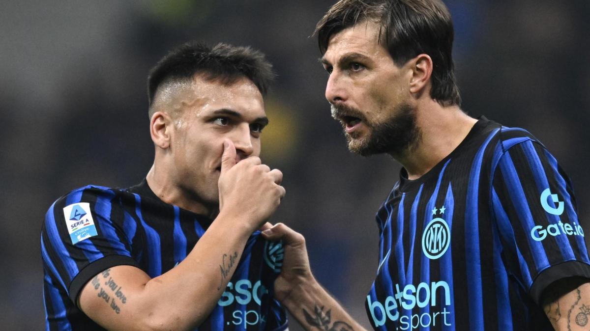 Sky - Verso il derby, Acerbi preferito a Bisseck. Ballottaggio aperto in mezzo: Chivu punta su Sucic o Zielinski?