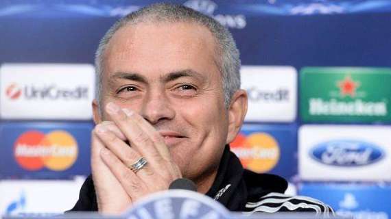 Mou sminuisce il Triplete: "Vincere la Premier il top"